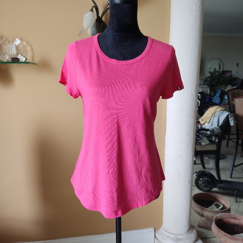 Tommy Hilfiger Women's Essentials Pink T-Shirt Size M